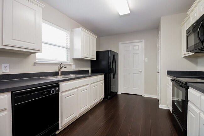 Foto del edificio - 29043 Village Creek Loop