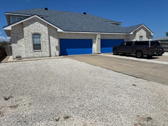 Building Photo - 15505 Palmira Ave