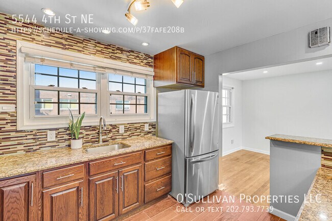 Foto del edificio - 5544 4th St NE