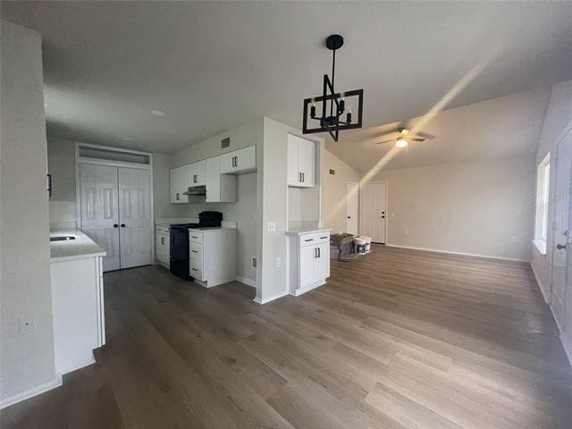 Foto del edificio - 441 N Cowan Ave