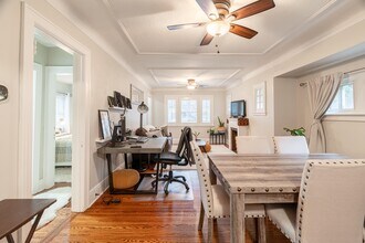 Building Photo - 571 St James St