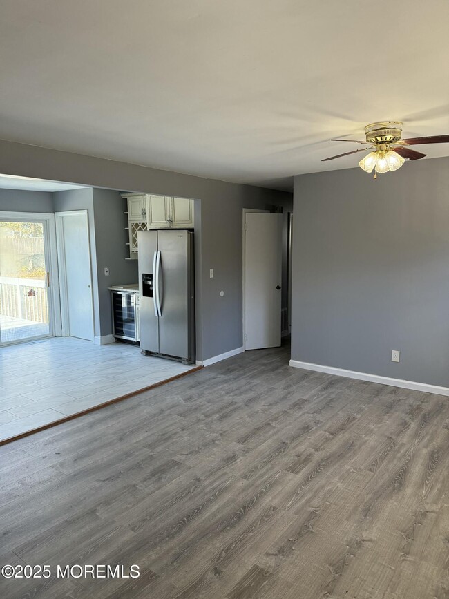 Building Photo - 127 Mill St