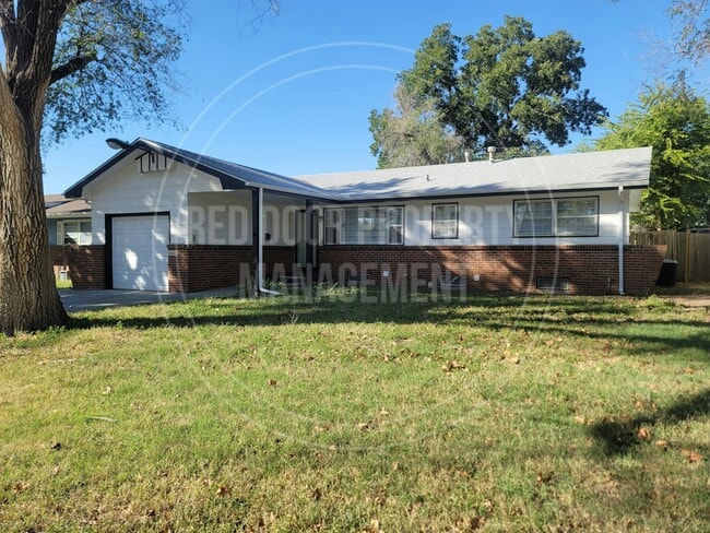 Foto del edificio - 1402 W Lotus St