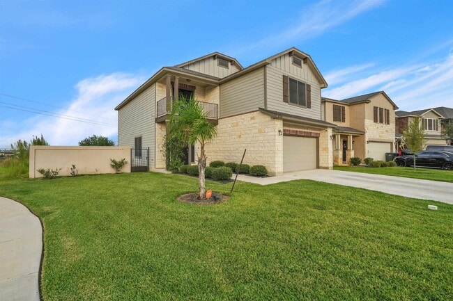 Foto del edificio - 8725 Owlcreek Pass Ct