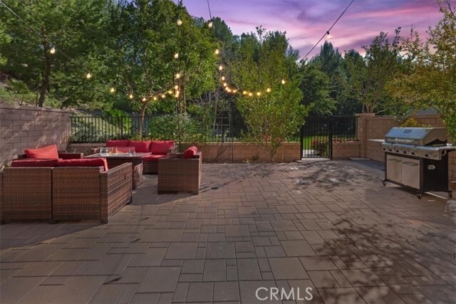Building Photo - 83 Prominence