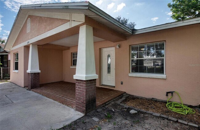 Building Photo - 6704 Interbay Blvd
