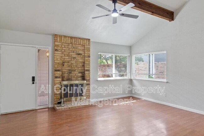 Building Photo - 7243 Coronado Cir