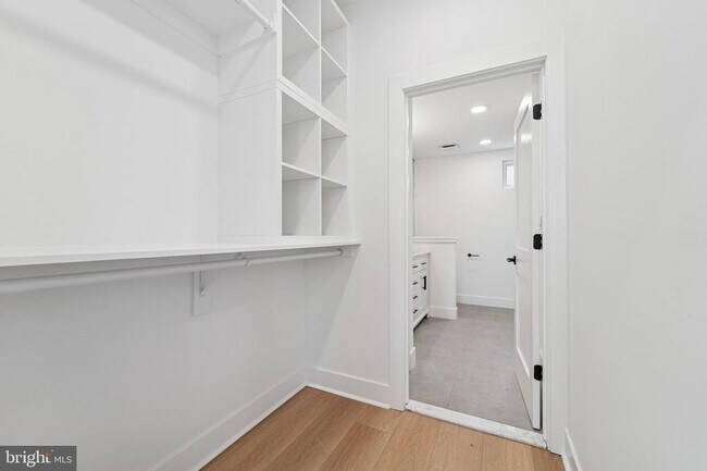 Foto del edificio - 1806 E Moyamensing Ave