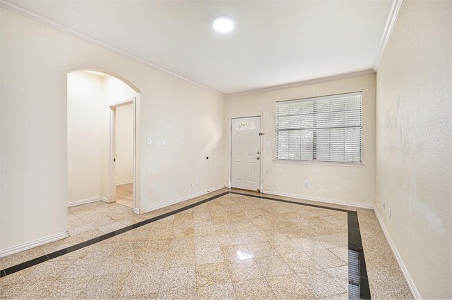 Foto del edificio - 9400 Bellaire Blvd