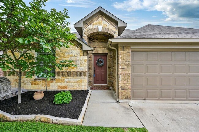 Foto del edificio - 116 Wolf Creek Way
