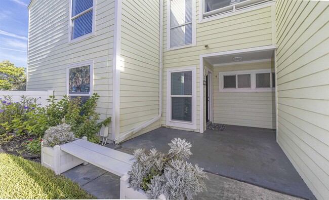 Building Photo - 6300 A1A S