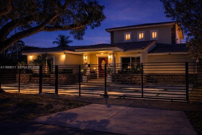 Foto del edificio - 1700 Cleveland Rd