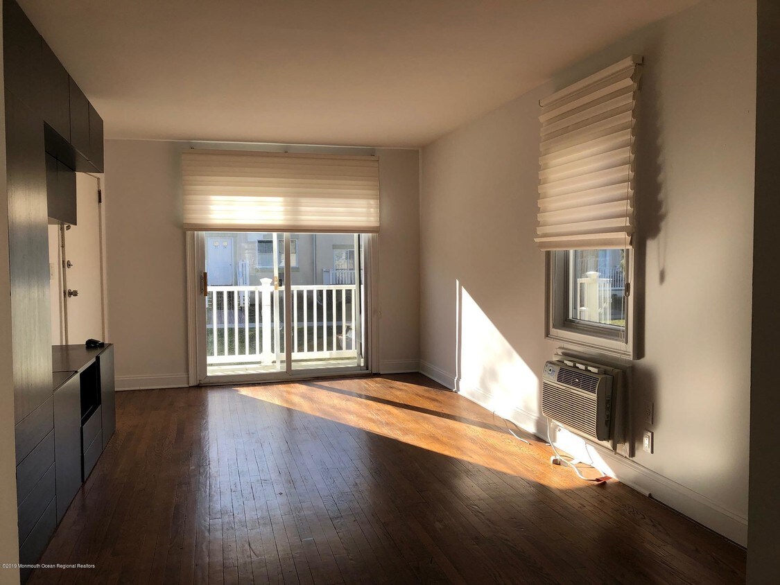 31 Cedar Ave Unit 19, Long Branch, NJ 07740 Condo for Rent in Long