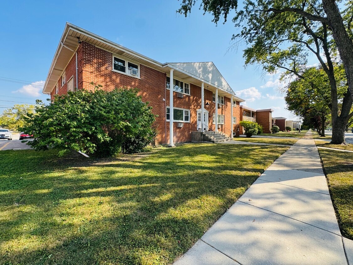 Foto principal - 1443 Homestead Rd