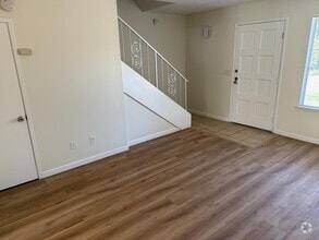 Building Photo - 3318 E Sierra Madre Ave
