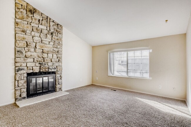 Photo - 8466 Everett Way Townhome