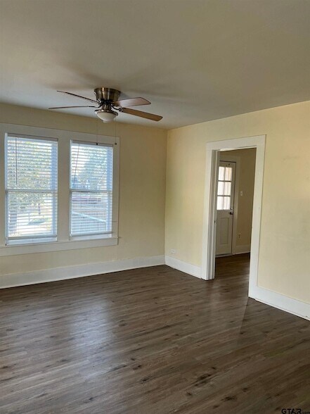 Foto del edificio - 1005 S Donnybrook Ave