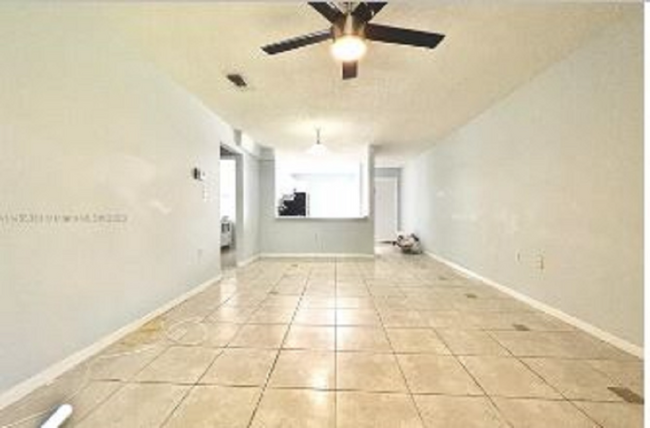 Building Photo - 8057 SW 21st Ct