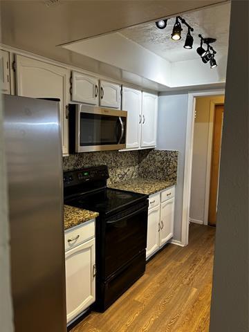 Foto del edificio - 2816 Capella Cir