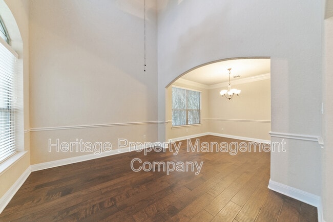 Foto del edificio - 7110 Hovingham