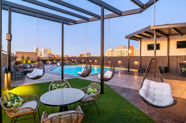Building Photo - The Cosmopolitan Apartments