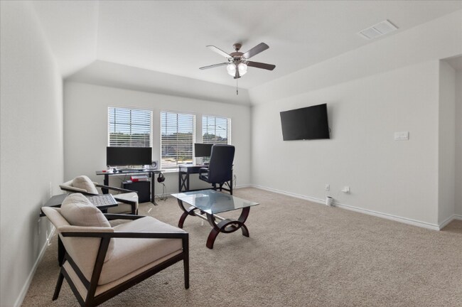 Foto del edificio - 8129 Trudy Ln