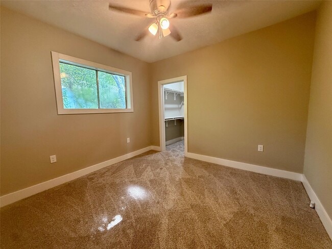 Building Photo - 1816 Ryon St