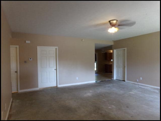 Building Photo - 35 Blair Dr