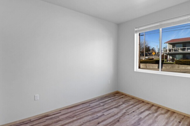 Foto del edificio - 435 SE Barrington Dr