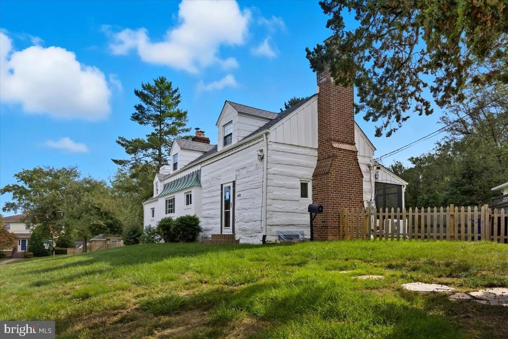 Foto principal - 4576 26th St N