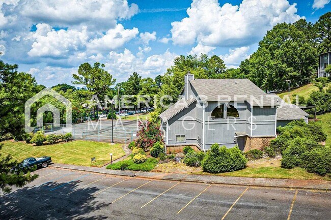 Building Photo - 406 Skyview Dr