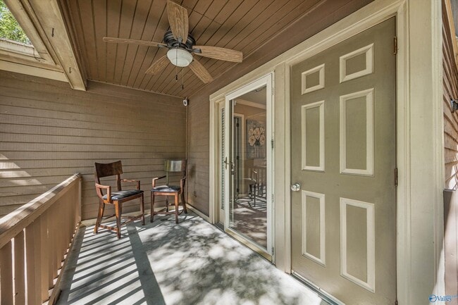 Building Photo - 2134 Greenwood Pl SW