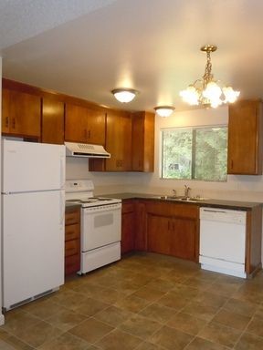 Foto del edificio - 5464 Bel West Drive 10