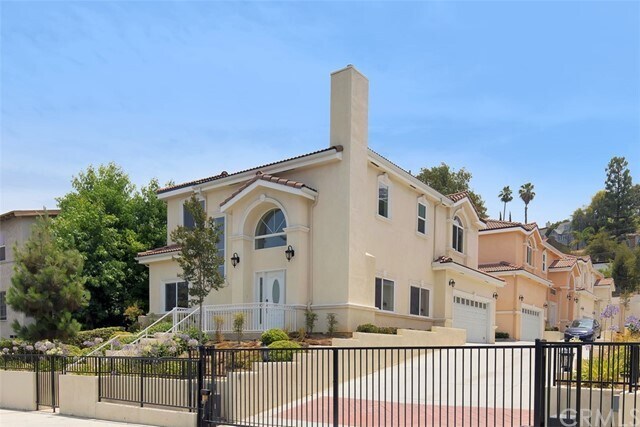 Building Photo - 6172 Mesa Ave