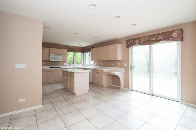 Building Photo - 1240 N Jack Pine Ct