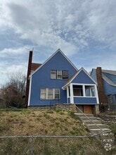 Building Photo - 5426 Park Ave