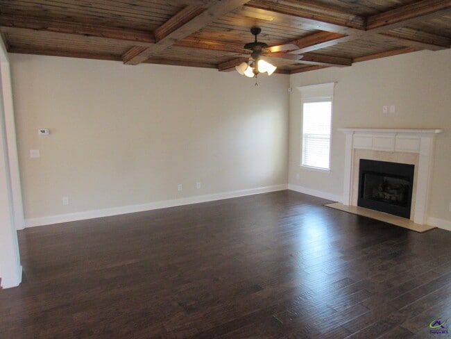 Building Photo - 110 Sandringham Ct