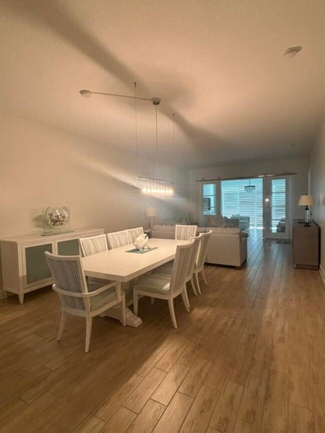 Foto del edificio - 11 Harbour Isle Dr W