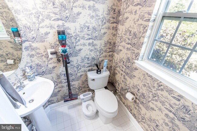 Foto del edificio - 2607 River Basin Ln