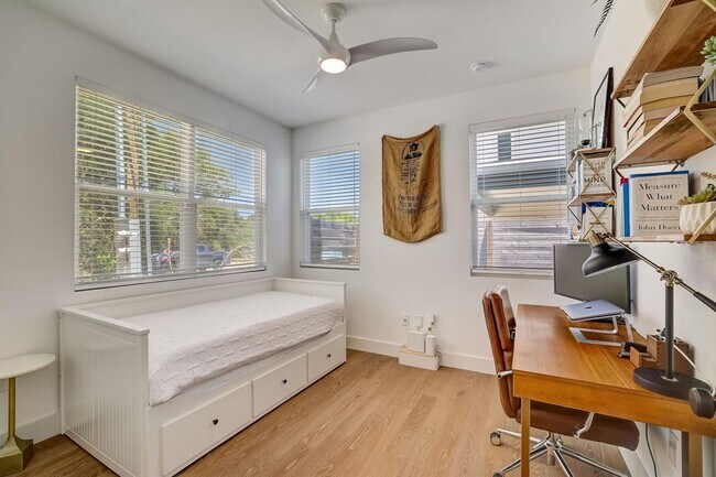 Foto del edificio - 1205 Casey St