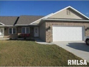 Building Photo - 4514 Castle Pines Dr