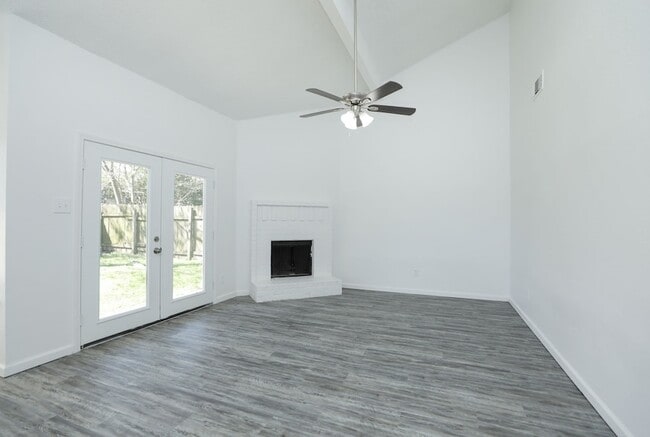 Building Photo - 19319 Cypress River Dr