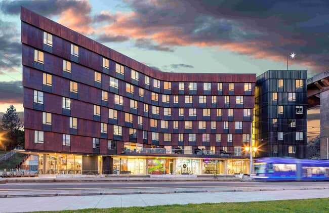 Building Photo - The Emery