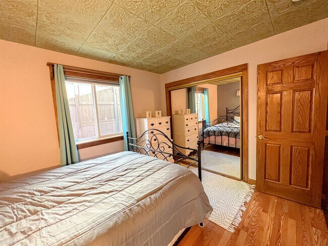 Foto del edificio - 4 br, 2 bath House - 3650 North Loma Vista...