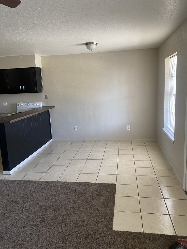 Building Photo - 3105 Carlisle St