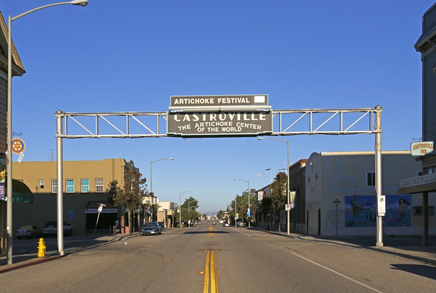 Monterey Pines Apartments Rentals Monterey, CA