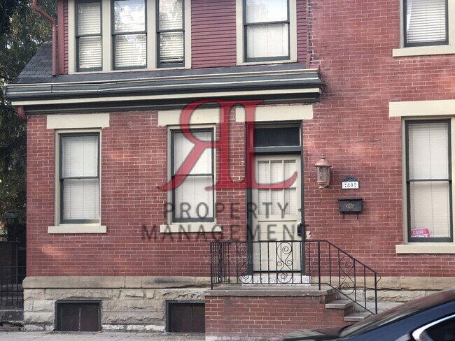 Foto del edificio - 80 E Whittier St