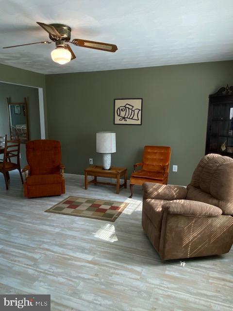 Building Photo - 561 Harris Dr