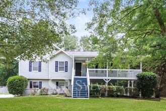 Building Photo - 98 Silverthorne Pl