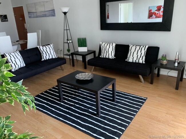 Foto del edificio - 3801 S Ocean Dr